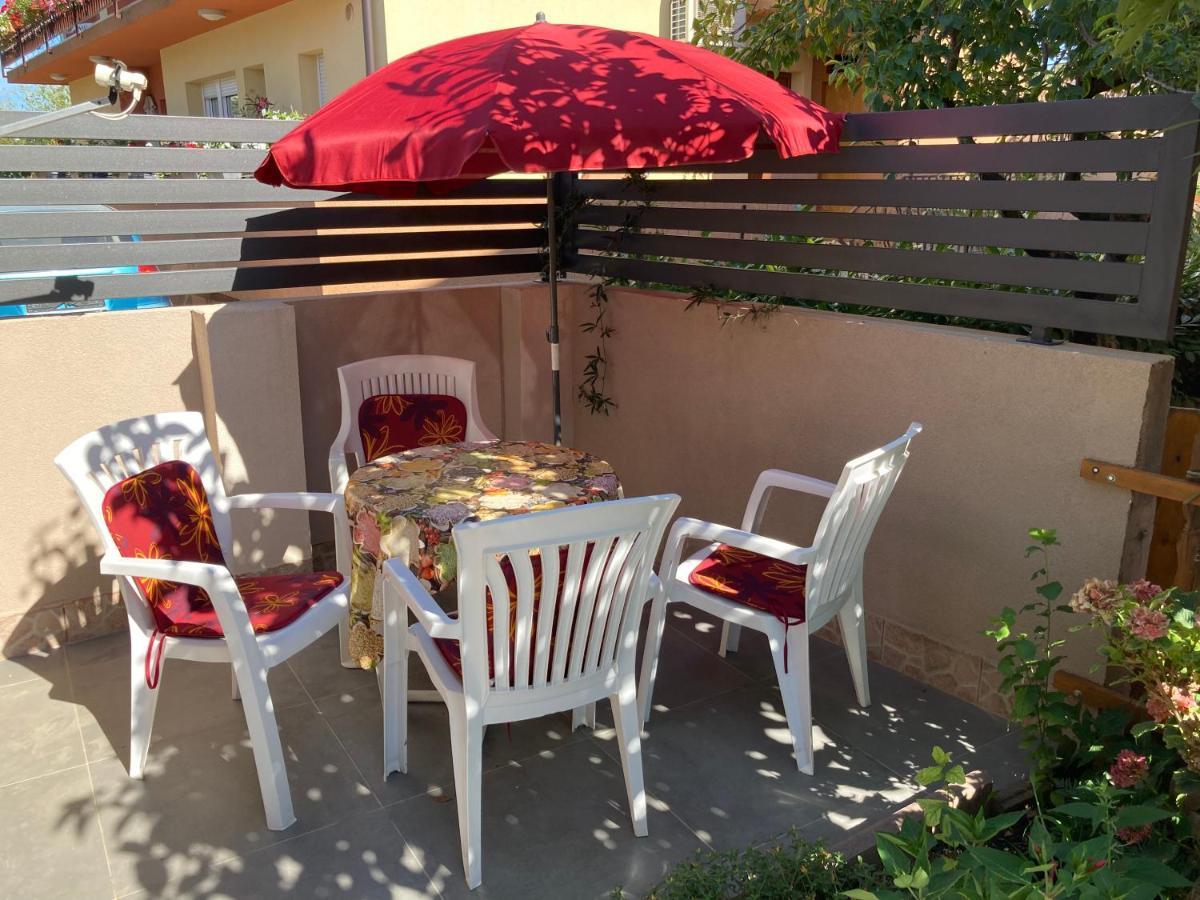 Kuca Eda Villa Pula Bagian luar foto
